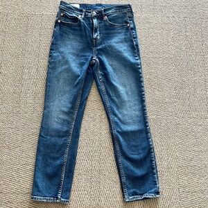 Gap Denim Vintage Slim Mid Rise Jean